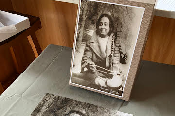 Yogananda 300-Piece Puzzle